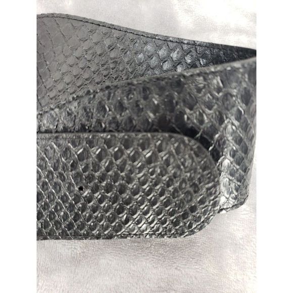 Vintage 80s Style Wide Black Waist  Hook Loop Belt - Picture 14 of 16